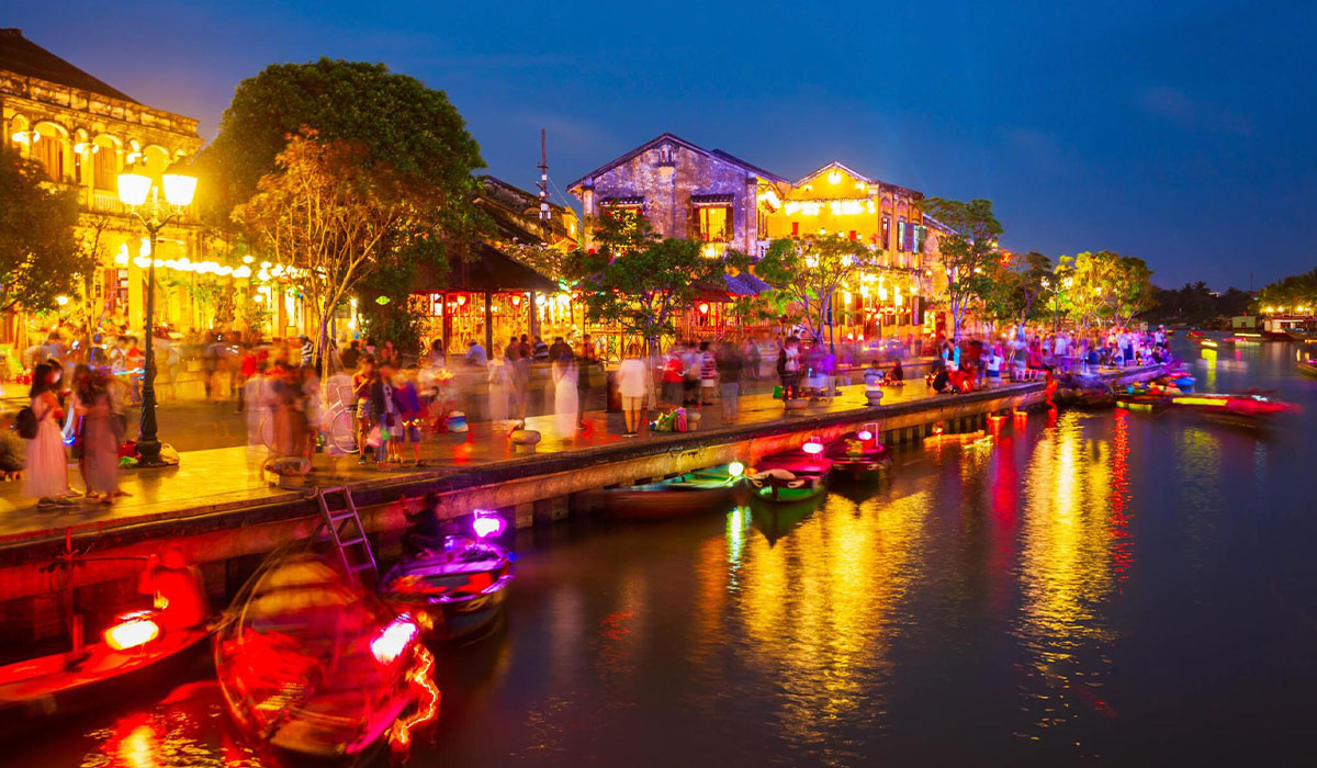 Vietnam Nightlife Guide: Vibrant Entertainment and Social Scenes